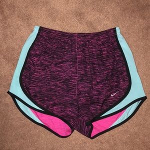 🤩2 for $18 Nike Tempo Shorts